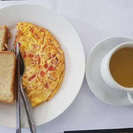 Lpq Backpackers Hostel Λουάνγκ Πραμπάνγκ Εξωτερικό φωτογραφία