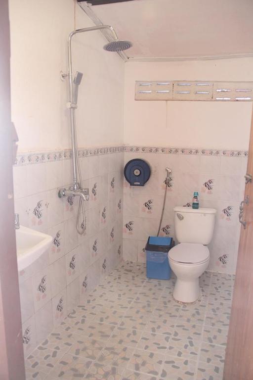 Lpq Backpackers Hostel Λουάνγκ Πραμπάνγκ Δωμάτιο φωτογραφία
