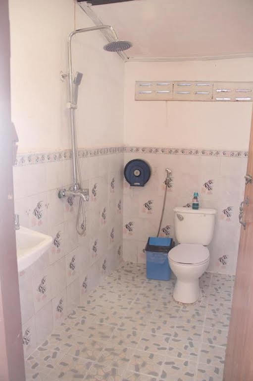 Lpq Backpackers Hostel Λουάνγκ Πραμπάνγκ Εξωτερικό φωτογραφία